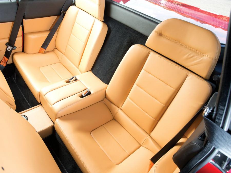  Ferrari Mondial T 1989 года  (фото 18 из 20)